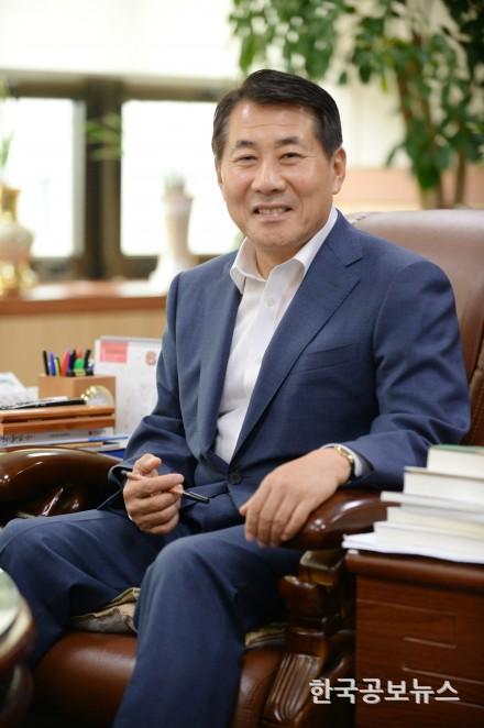 기사이미지 https://kpnnews.edge.naverncp.com/202401091057331704808653122
