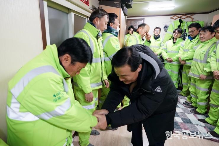 기사이미지 https://kpnnews.edge.naverncp.com/202403140214001710393240395
