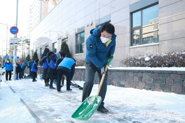 기사이미지 https://kpnnews.edge.naverncp.com/202405220222401716312160830