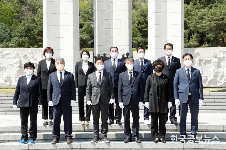기사이미지 https://kpnnews.edge.naverncp.com/202406070723401717755820552