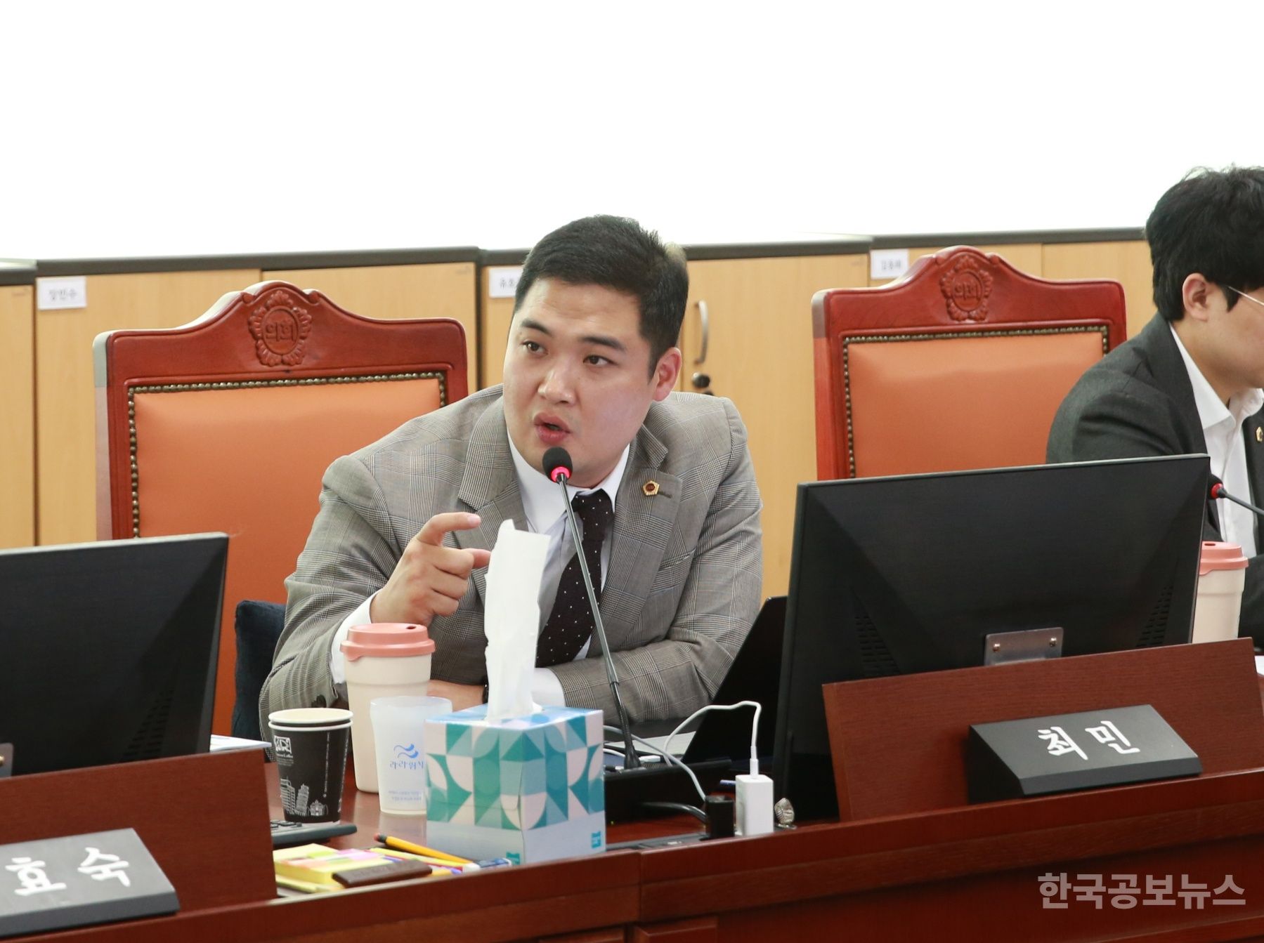 기사 사진