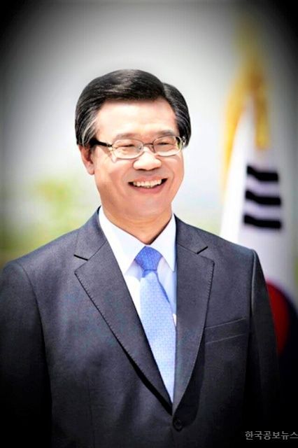 용산구 성장현 전 구청장, "삶은 어떤 그릇에 담기느냐에 따라 우리의 삶도 달라진다“ 기사 사진