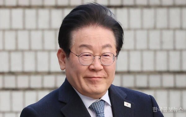 이재명, '대장동 본류' 재판에 증인 불출석 신고서 제출  기사 사진