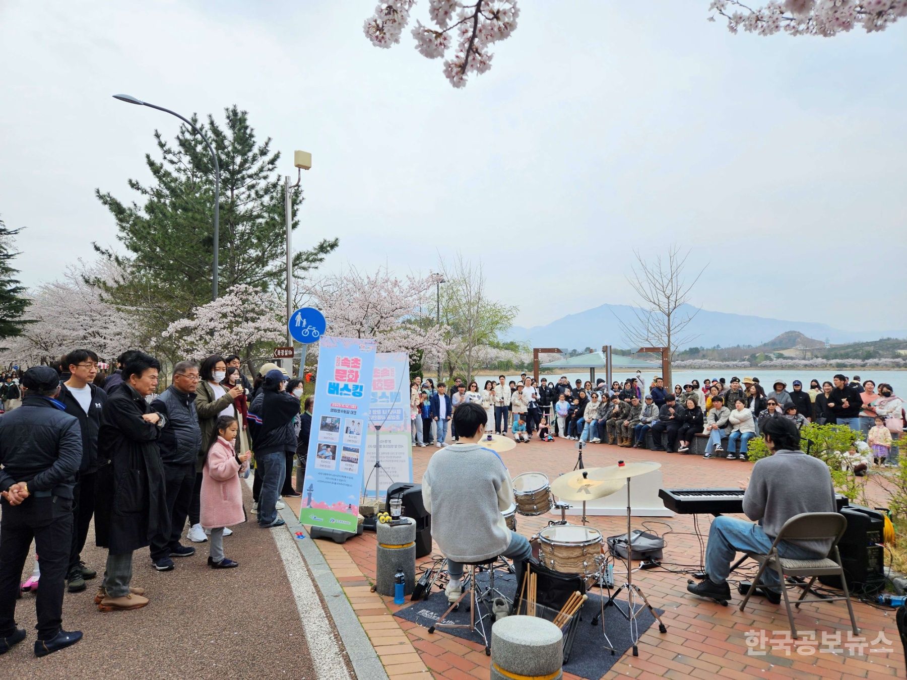 2025 속초 문화버스킹, 3천여 명의 감성을 채우며 성황리에 마무리 기사 사진