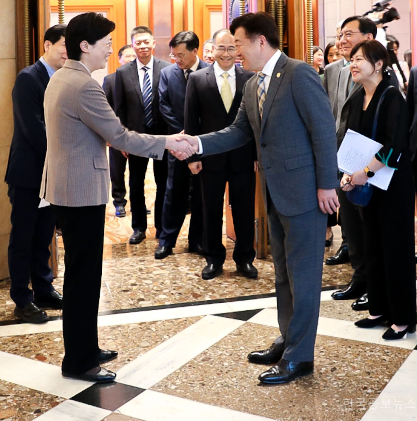 기사 사진