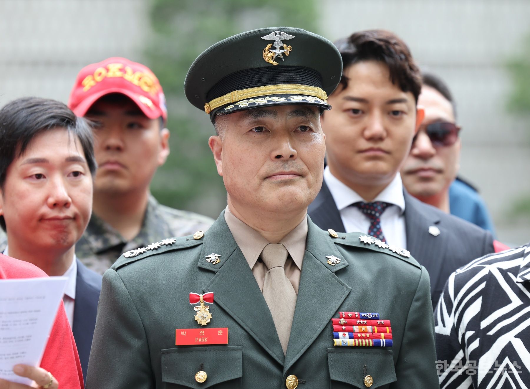 '채상병 사건' 박정훈 대령 측, 2심서 "尹 전 대통령 증인으로 신청할 것" 기사 사진
