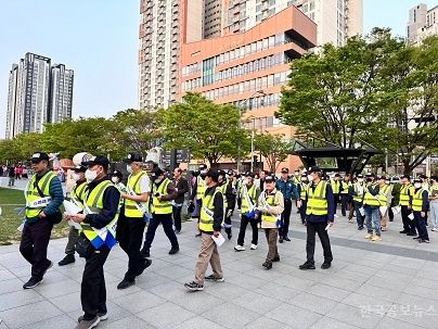 부산진경찰서, 방범협력단체와 범죄예방 합동 캠페인 실시 기사 사진
