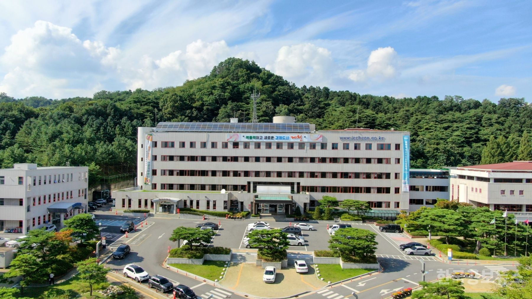 제천시, 다자녀가구 등록금 지원사업 신청자 모집 기사 사진