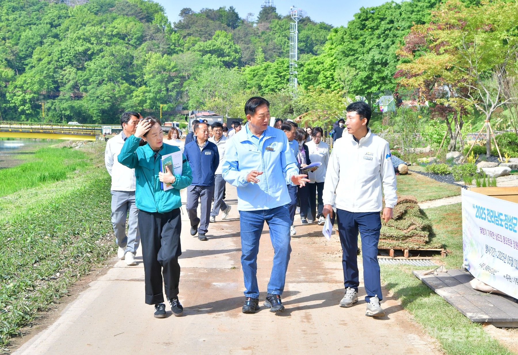 “꽃들아, 반갑다” 장성군, 봄축제 현장 점검 기사 사진
