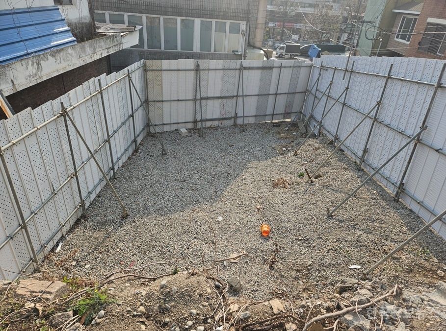 종로구, 방치된 빈집 헐고 ‘주민 쉼터’ 짓는다 기사 사진