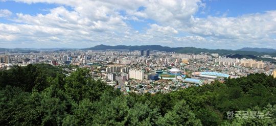 대전 중구, 영구적 불임 예상자를 위한 난자·정자 냉동 시술비 지원  기사 사진