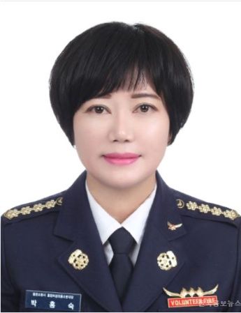 박홍숙 홍천읍여성의용소방대장, 플로깅과 역사문화탐방 개최 기사 사진
