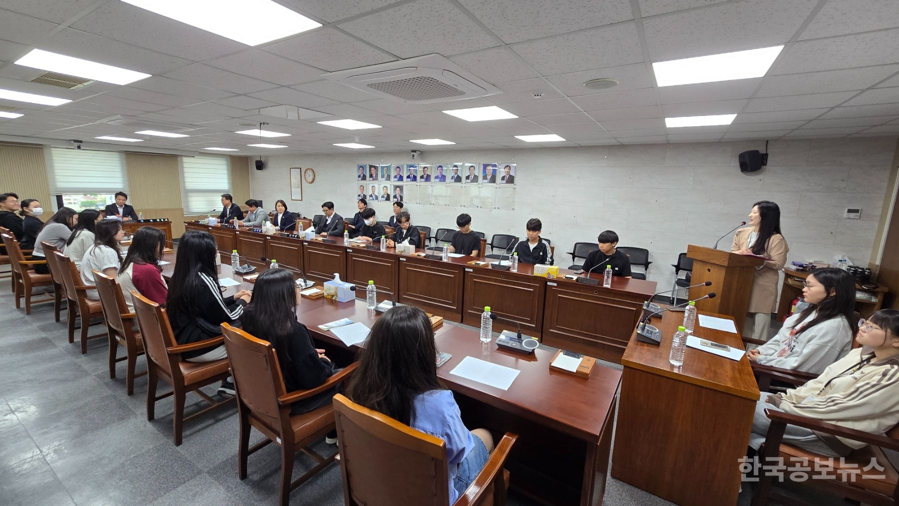 제10대 양산시청소년의회, 시의원과의 간담회 가져 기사 사진