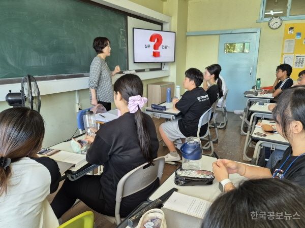 남구도서관, '2025년 도서관과 함께 책 읽기' 4년 연속 선정 쾌거 기사 사진