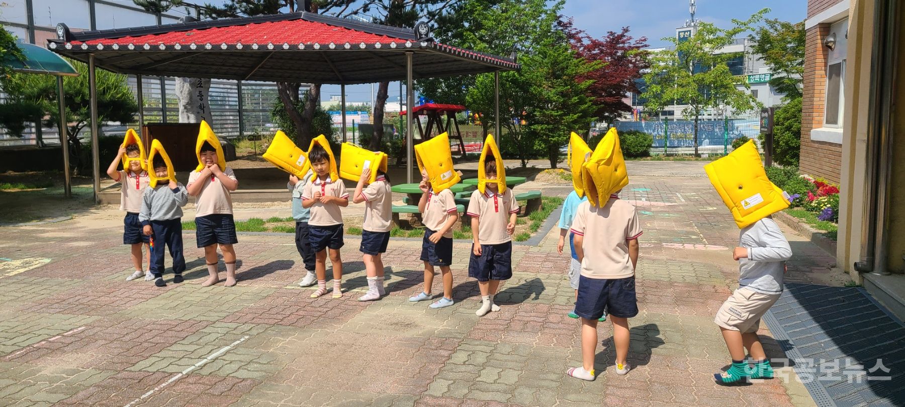 금릉초등학교 이미지