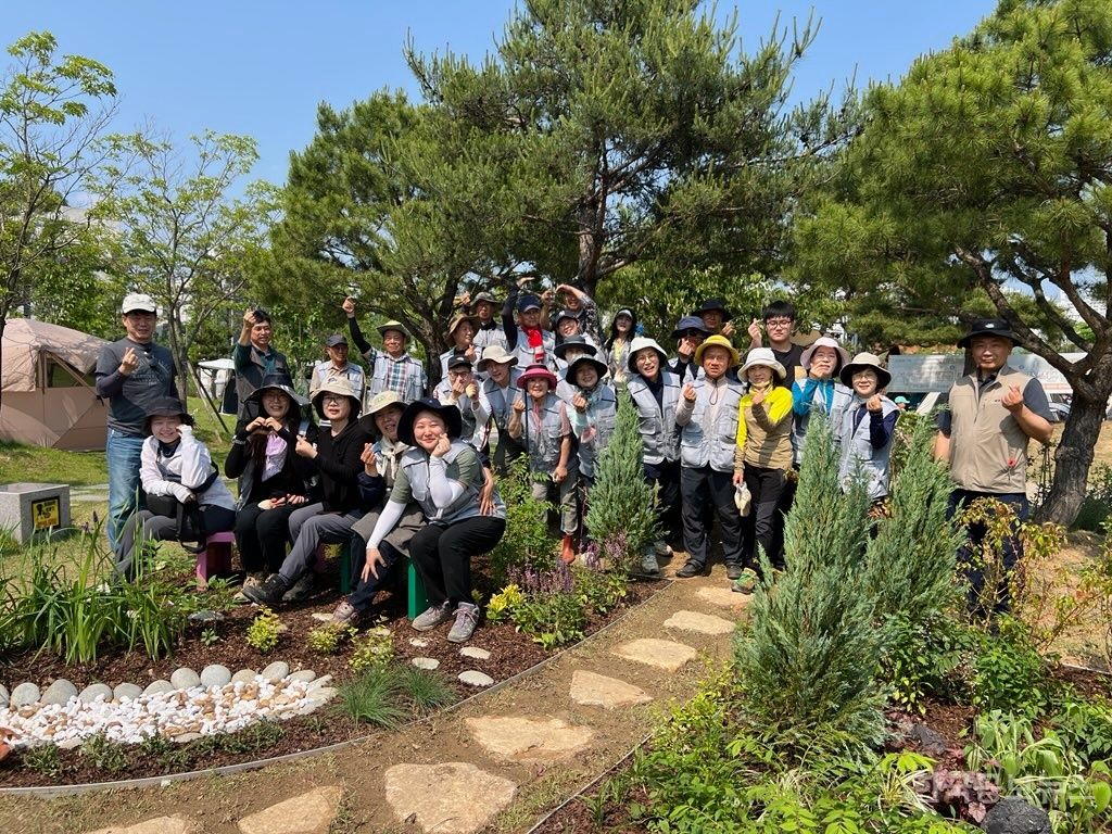 정원사 이미지