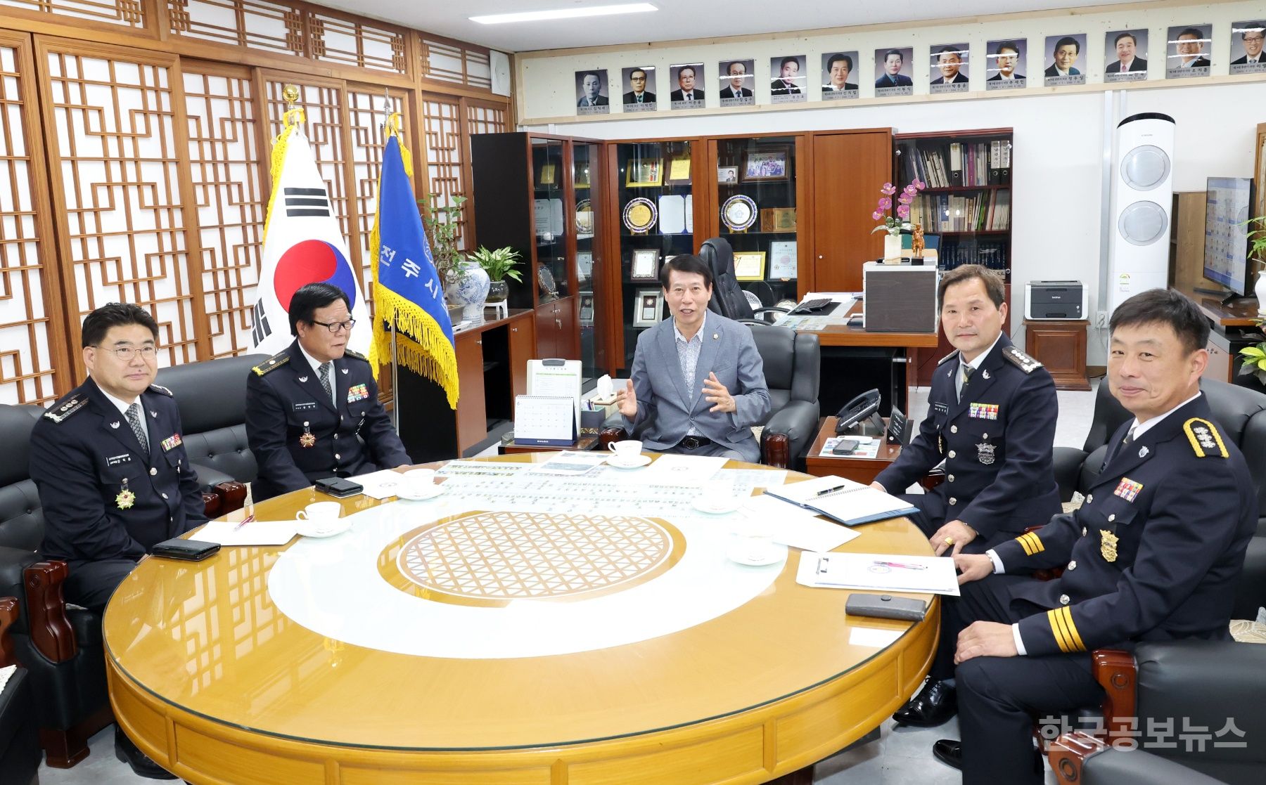 기사 사진