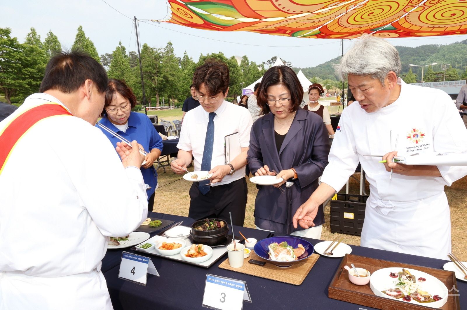 2025 안성시 전통시장 한마당, 특화음식 경연대회 성황리에 종료 기사 사진