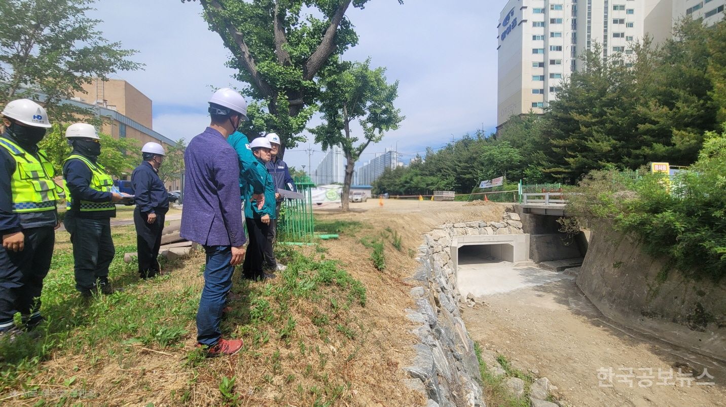 아산시, 여름철 우기 대비 하수도시설 일제 점검 실시 기사 사진