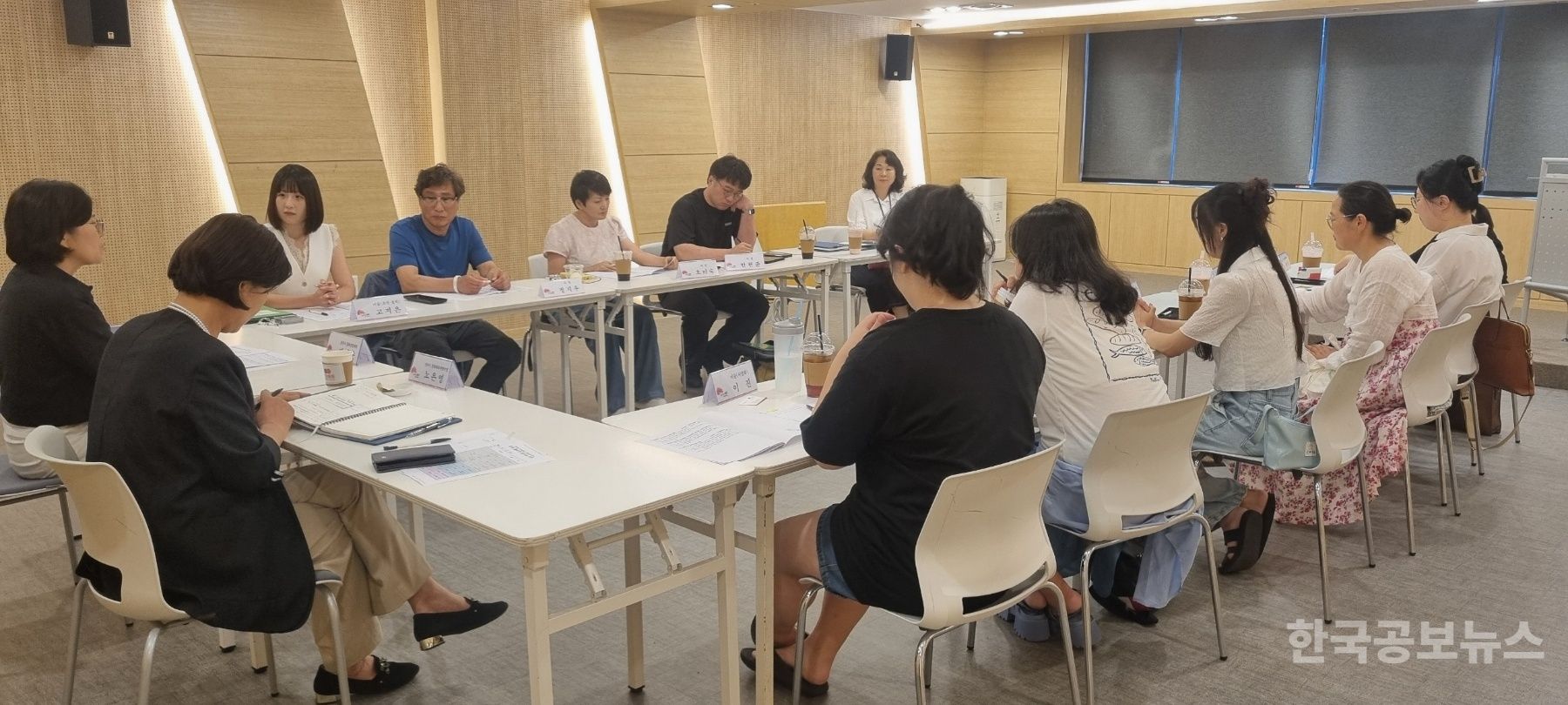 전주시, 지역예술인과의 소통 강화  기사 사진