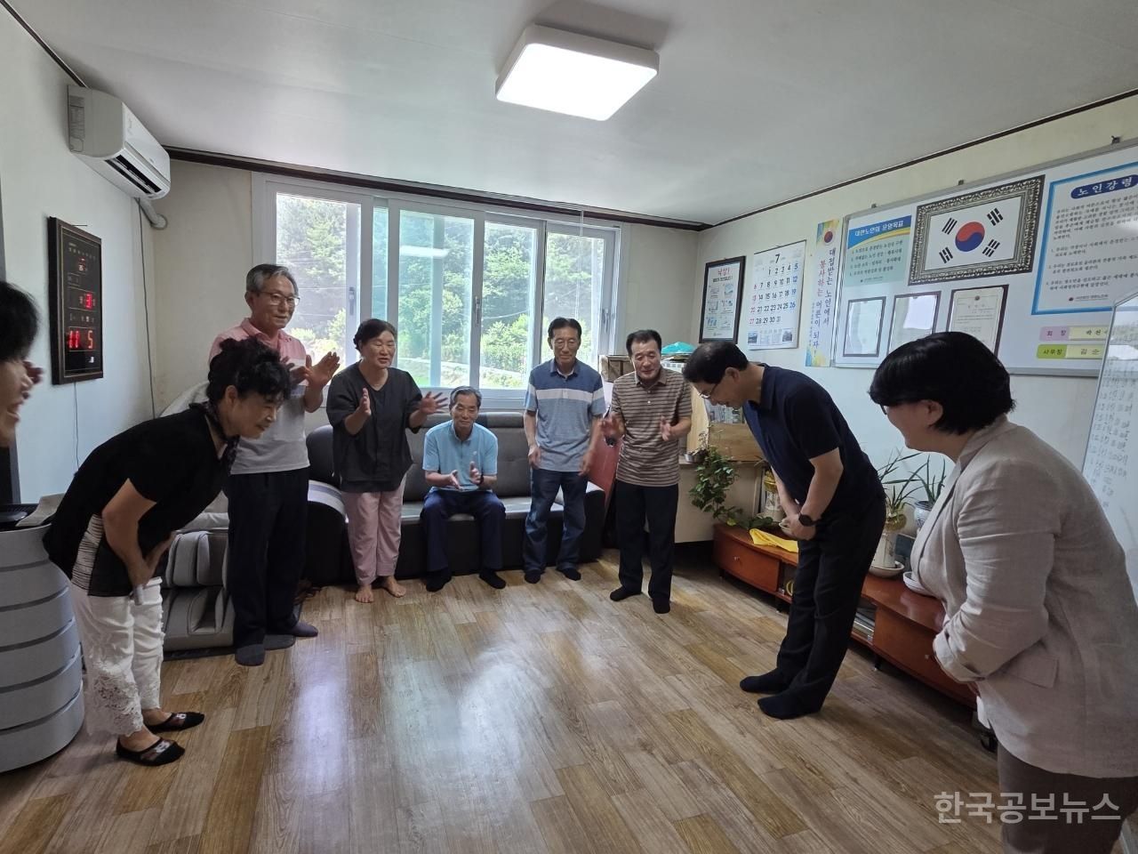 강희천 금성면장, 취임 맞아 행정마을 및 경로당 등 순회 방문 기사 사진