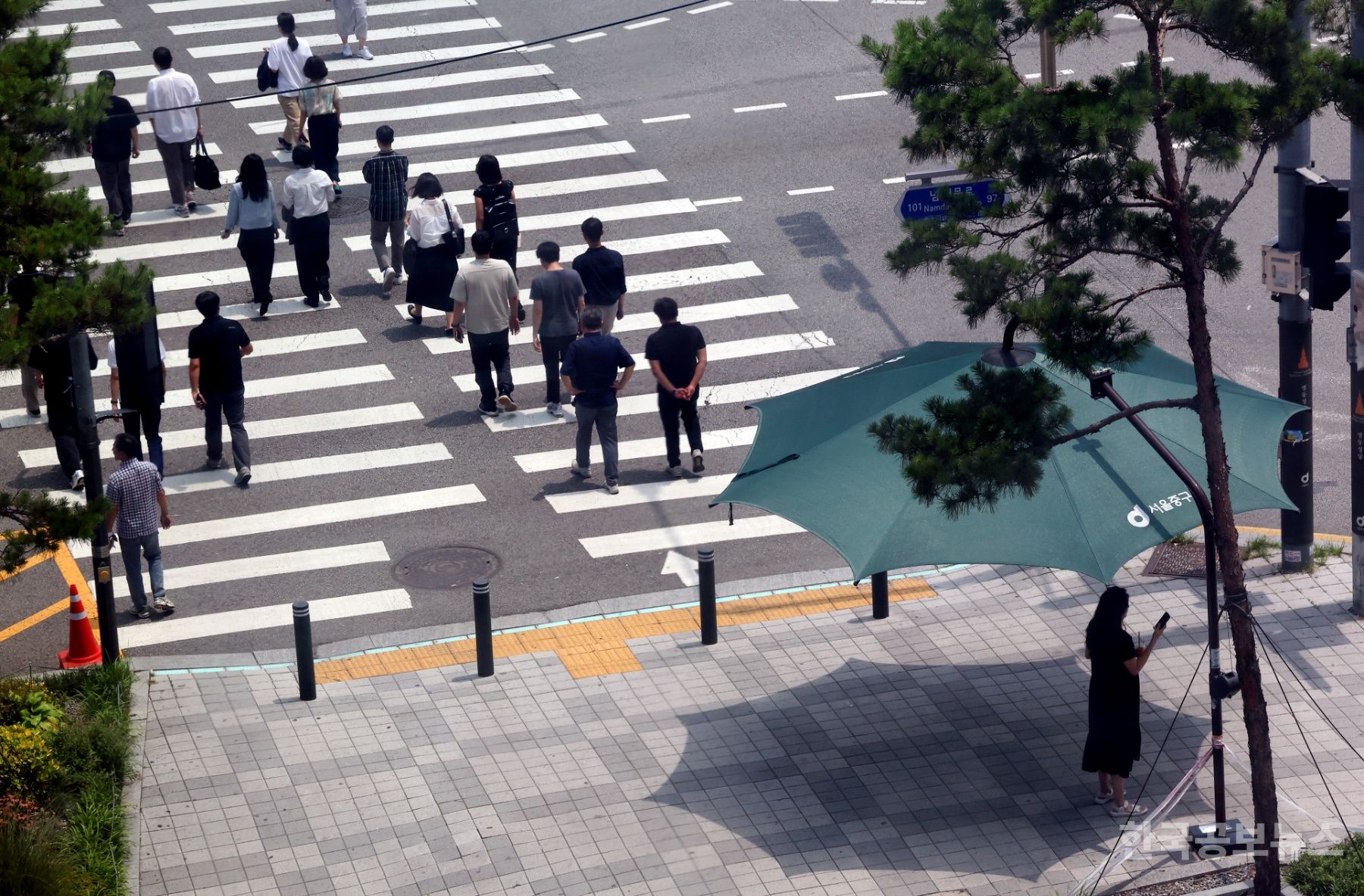 서울 기온 37.1도…기상 관측 이래 7월 상순 기온 역대 최고치 기사 사진
