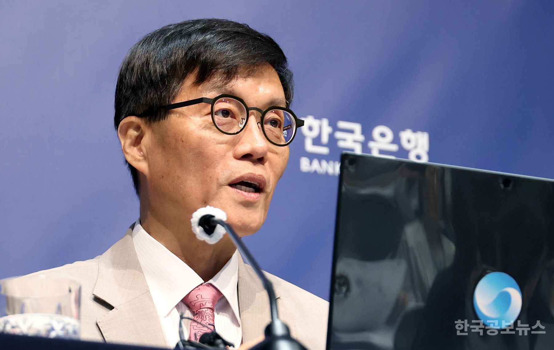 이창용 한은총재 "집값 상승, 작년보다 빠르지만...6·27 대책에 집값·가계대출 진정 기대" 기사 사진