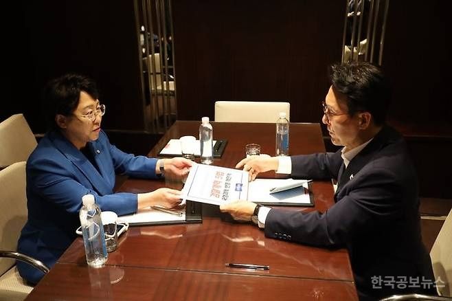 조국혁신당, 김민석 총리와 회동 "검찰개혁 입법 통과 역할해주길" 기사 사진
