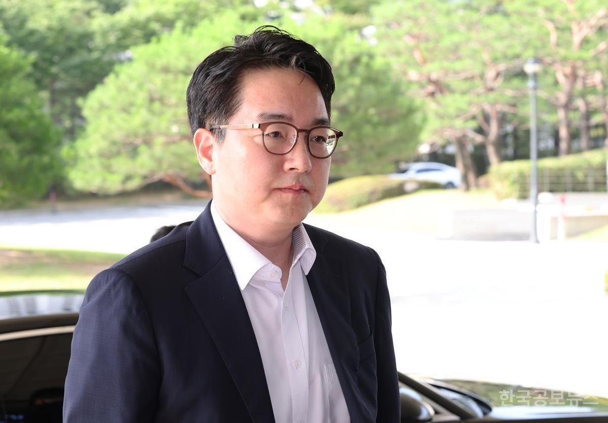 '김성훈 영장' 3차례 반려 심우정 전 검찰총장 고발건, 내란 특검 이첩 기사 사진