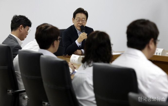 대통령실, SPC 근무제 개선에 "李 대통령 당부에 변화로 답해…후진적 사고 이제 근절돼야"  기사 사진