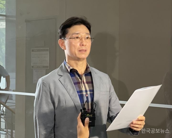 '구명로비 의혹' 임성근 전 해병대 사단장, 휴대폰 포렌식 참관차 채상병 특검 출석 기사 사진