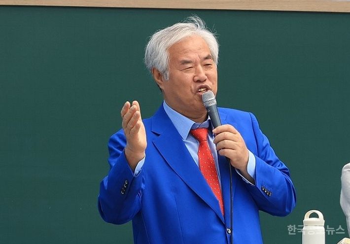 경찰, '서울 서부지법 폭동' 관련 사랑제일교회·전광훈 목사 압수수색 기사 사진