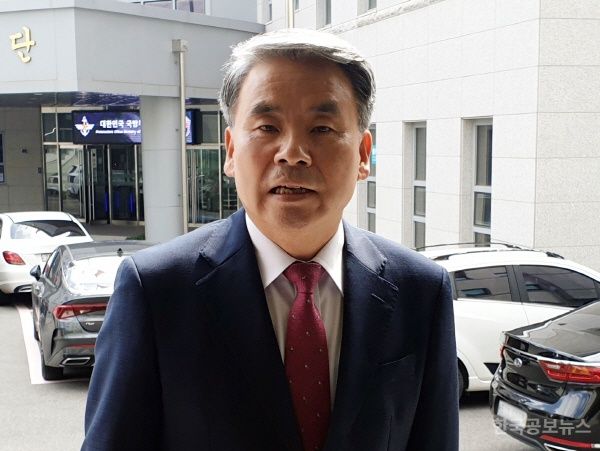 채상병 특검, '이종섭 출금해제'관련 법무부 과천청사 압수수색 기사 사진