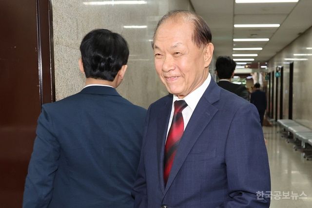 국힘 당대표 본경선에 '김문수·안철수·장동혁·조경태' 진출. 주진우는 탈락 기사 사진