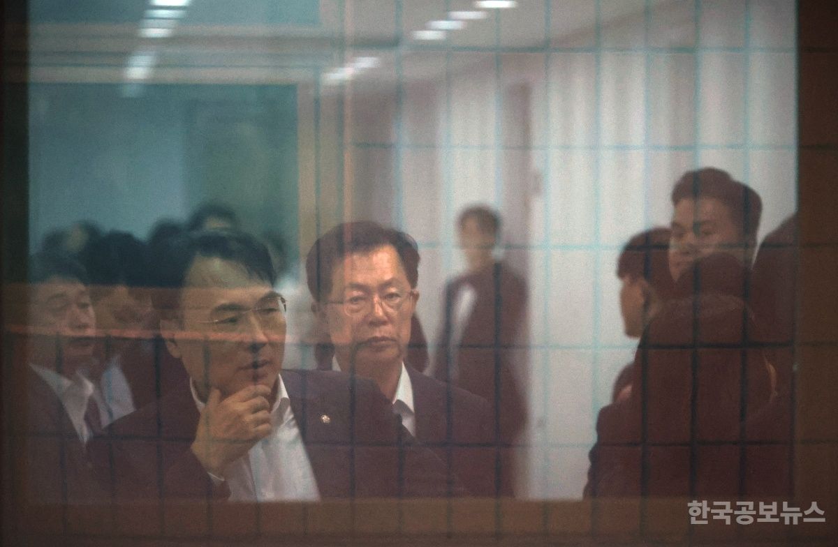 김건희 특검팀 "국힘 당원 명부 전체 아닌 일부 요청했지만 결국 협의 안돼" 기사 사진
