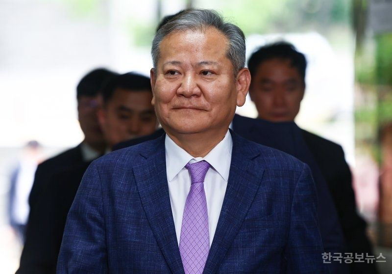 내란특검, '언론사 단전·단수 지시 의혹' 이상민 이르면 주말 재소환…한덕수도 재조사 전망  기사 사진