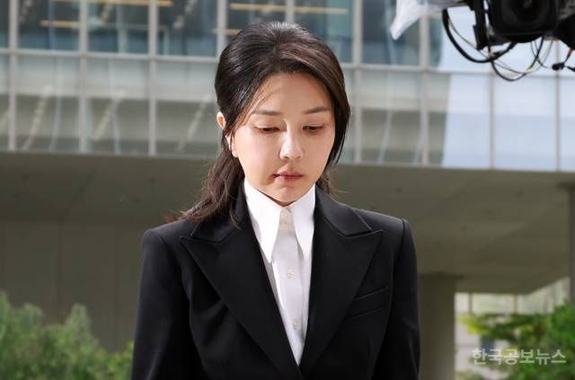 김건희, 8월 18일 특검 조사 재출석 예정 기사 사진