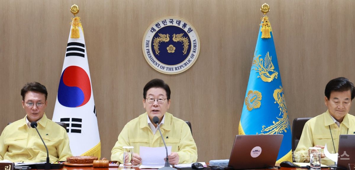 李 대통령 "국익 지키고 외교적 공간 넓히기 위해 남북 관계 매우 중요" 기사 사진