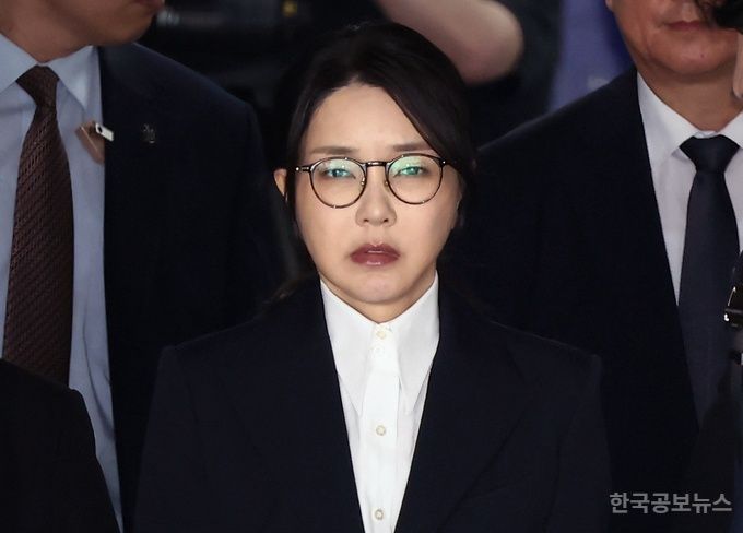 김건희 특검팀, 김건희·김예성·건진법사 동시소환…대질신문 가능성도 제기 기사 사진
