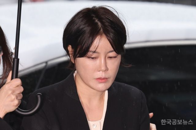경찰, 문다혜 '바자회 모금 기부 횡령 의혹' 무혐의 처분 기사 사진